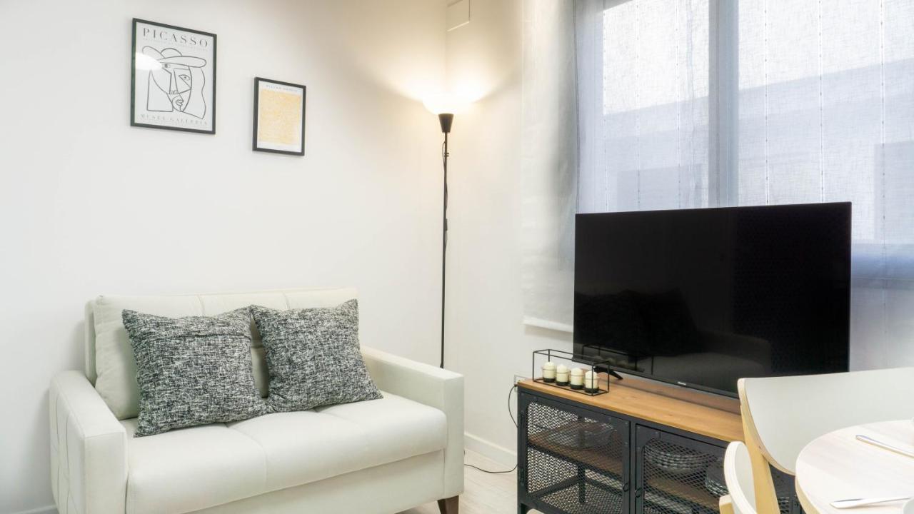 Apartment Dos Aceras Málaga Buitenkant foto