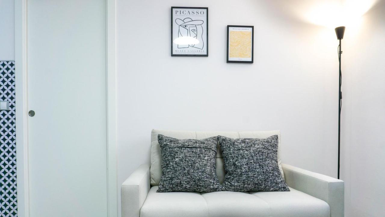 Apartment Dos Aceras Málaga Buitenkant foto